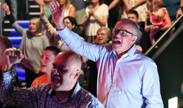 澳洲人越来越不信教了,但我们的总理们呢?